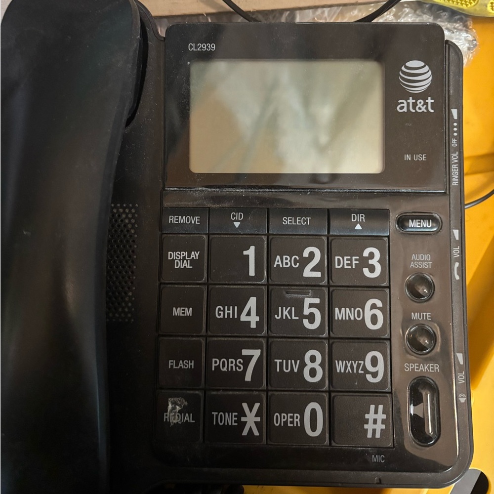 AT&T CL2939 BLACK CORDED PHONE